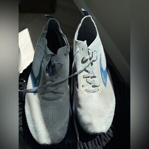 Brooks Levitate 4 Running Shoes